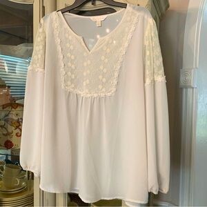 SOLD
Krazy Kat White Floral Blouse XL